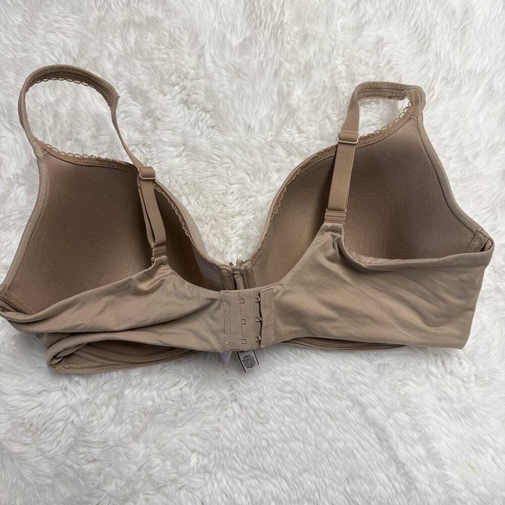 Victoria's Secret NUDE 40DDD Body By Victoria Lined Demi Bra, 3022 - Picture 5 of 10